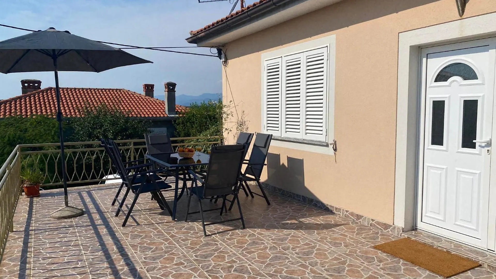 Dobrinj Sun Apartment